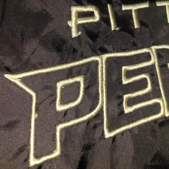 Pittsburgh Penguins NHL Pullover Jacket - Picture 6 of 10